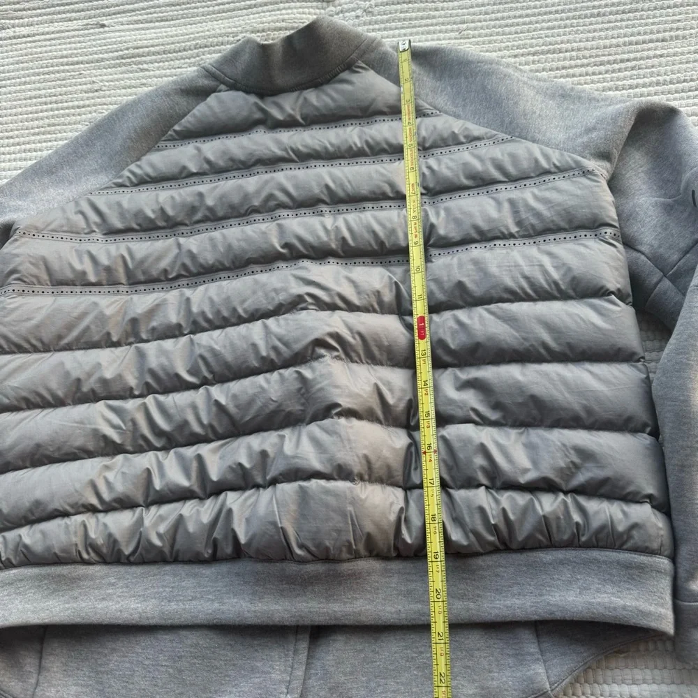 Nike Women's Aeroloft Tech Fleece Moto Gray Large